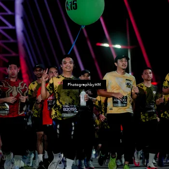 Runner Photo 6694666