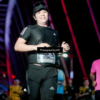 Runner Photo 6694845