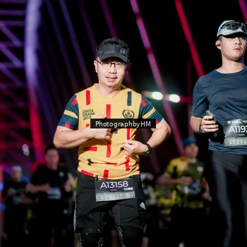Runner Photo 6694860