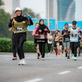Runner Photo 6695026