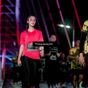 Runner Photo 6695054