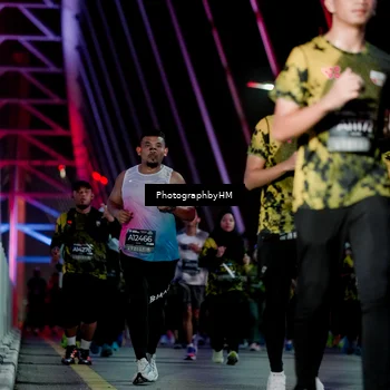 Runner Photo 6695095
