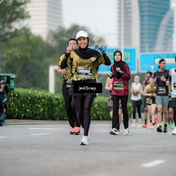 Runner Photo 6695109