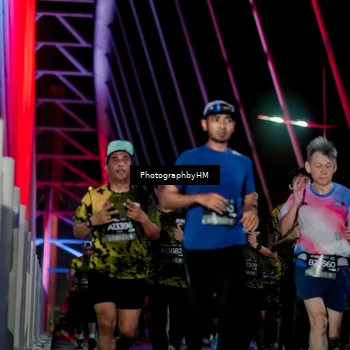 Runner Photo 6695182