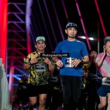 Runner Photo 6695193