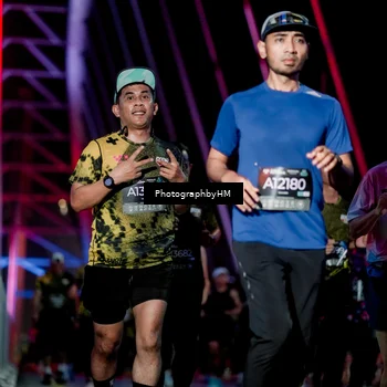 Runner Photo 6695221