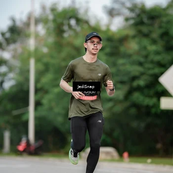 Runner Photo 6695303