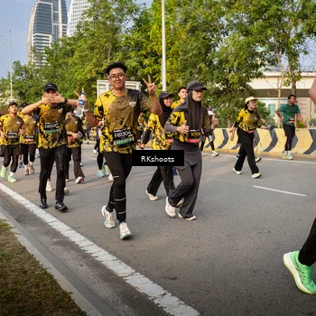Runner Photo 6695333