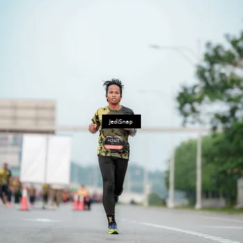 Runner Photo 6695343