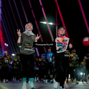 Runner Photo 6695350