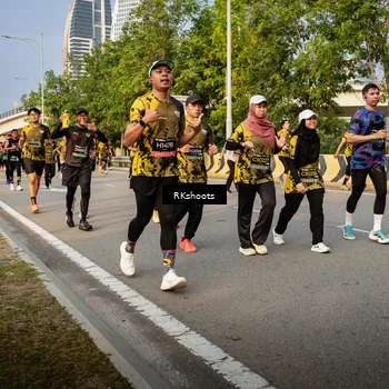 Runner Photo 6695362