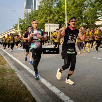 Runner Photo 6695468