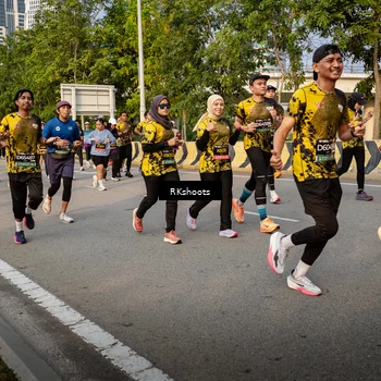 Runner Photo 6695484