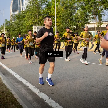 Runner Photo 6695500