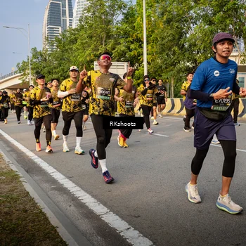 Runner Photo 6695603