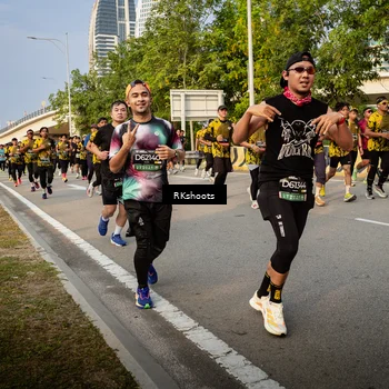 Runner Photo 6695610