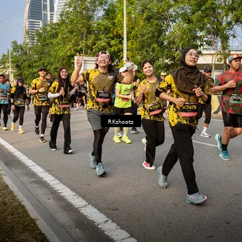 Runner Photo 6695615