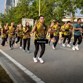 Runner Photo 6695633