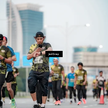 Runner Photo 6695661