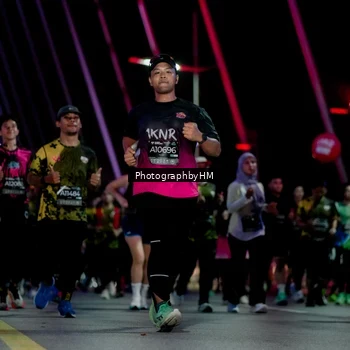 Runner Photo 6695673
