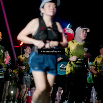 Runner Photo 6695699