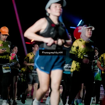 Runner Photo 6695701