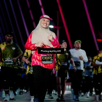 Runner Photo 6695714