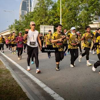 Runner Photo 6695767