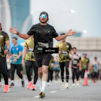 Runner Photo 6695779