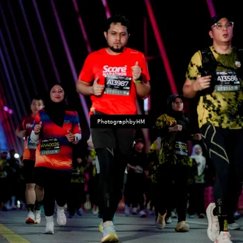 Runner Photo 6695786