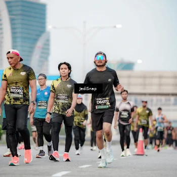 Runner Photo 6695823