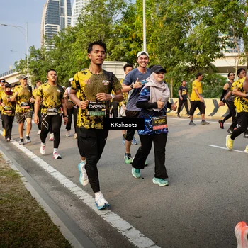 Runner Photo 6695904