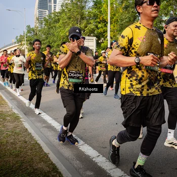 Runner Photo 6695924
