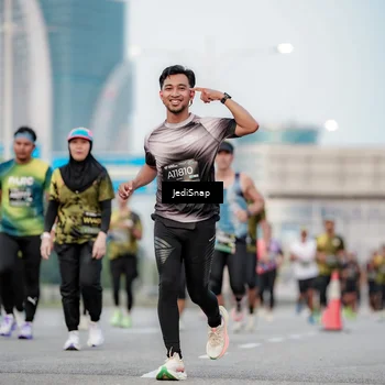 Runner Photo 6695966