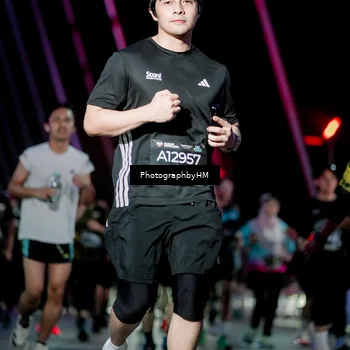 Runner Photo 6695977