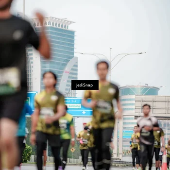 Runner Photo 6695982