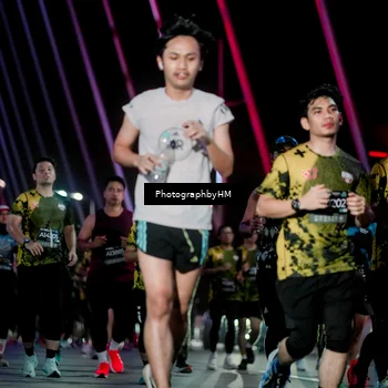 Runner Photo 6695984