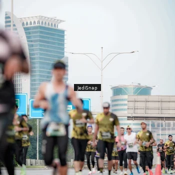 Runner Photo 6696016
