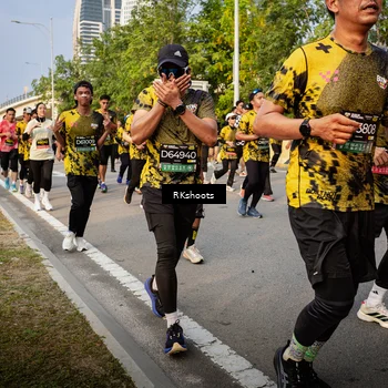 Runner Photo 6696032