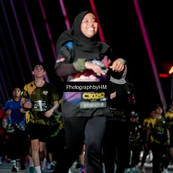 Runner Photo 6696048