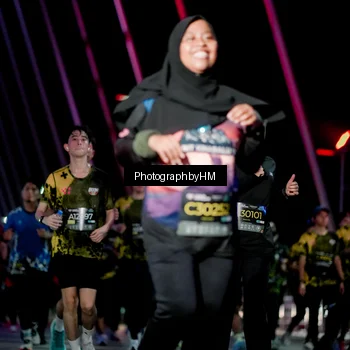 Runner Photo 6696051