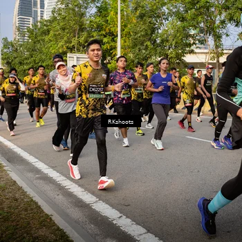 Runner Photo 6696072