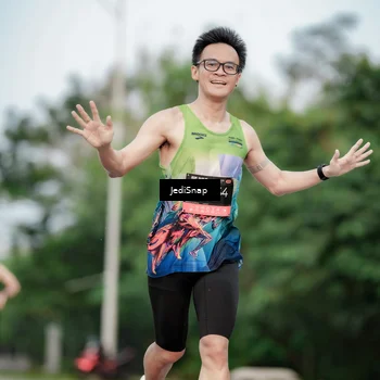 Runner Photo 6696103