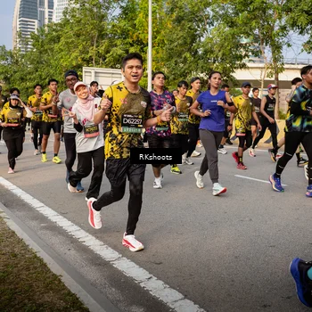 Runner Photo 6696125