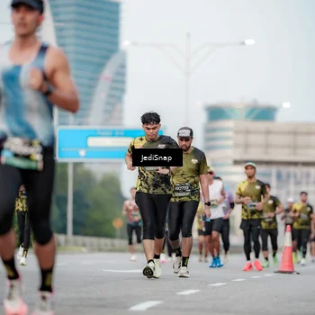 Runner Photo 6696149