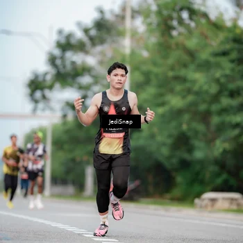 Runner Photo 6696217