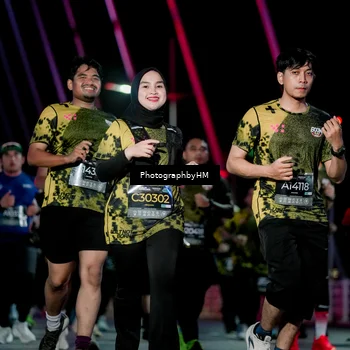 Runner Photo 6696289