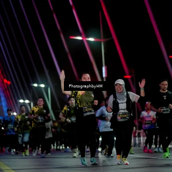 Runner Photo 6696365