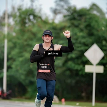 Runner Photo 6696397