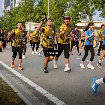 Runner Photo 6696415